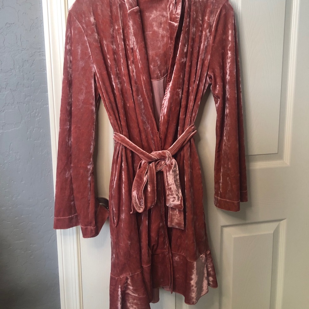 BETSY JOHNSON PINK VELVET ROBE